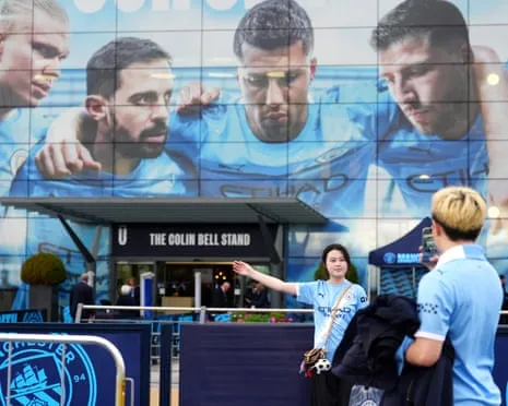 Man City Take On The Partenopei in European Encounter